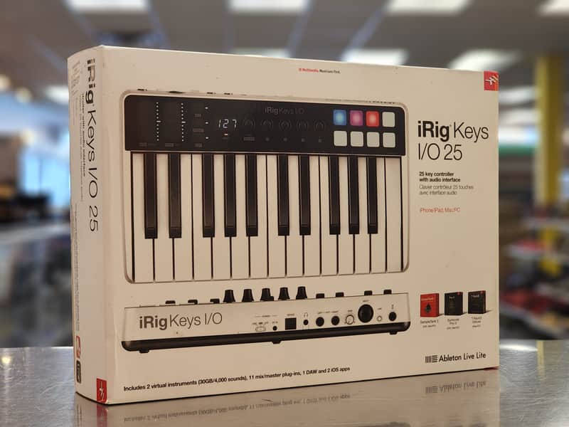 IK Multimedia iRig Keys I/O 25 2017 - Present - White image 1