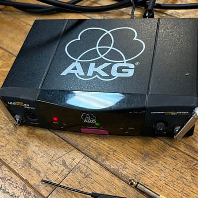 AKG SR40 Diversity Wireless System image 1