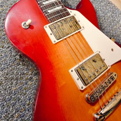 Gibson Les Paul Tribute 2019 - 2024 - Satin Cherry Sunburst image 6
