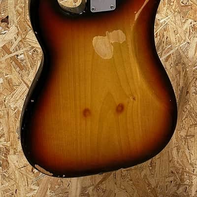 Pre Owned Fender 1973 Precision Bass - Sunburst, Rosewood Inc. Case image 6