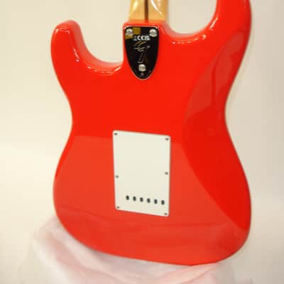 2023 Fender Made in Japan Limited International Color Stratocaster Electric Guitar, Rosewood Fingerboard, Morocco Red w/ Bag image 14