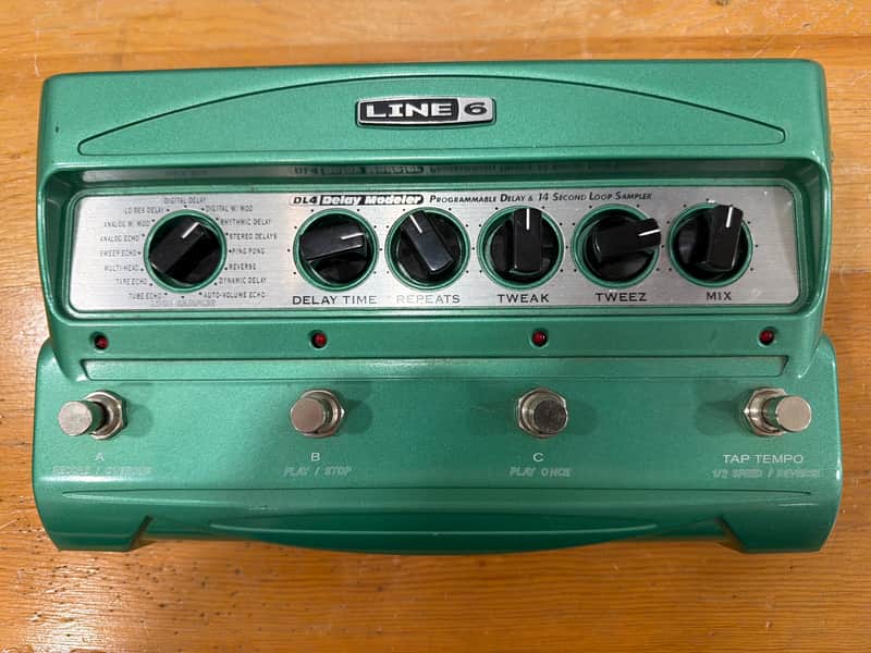 Line 6 DL4 Delay Modeler (Original with power supply) Bild 1