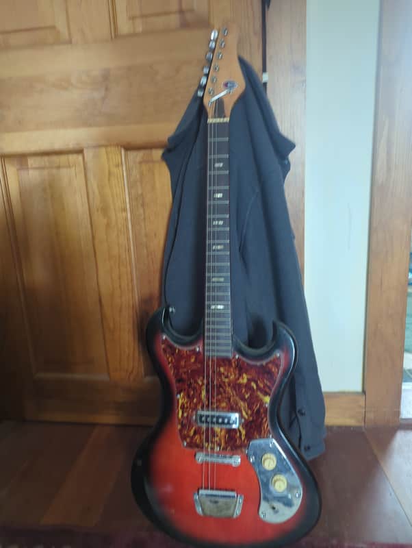 Kingston S1T mid-60s - red black burst image 1