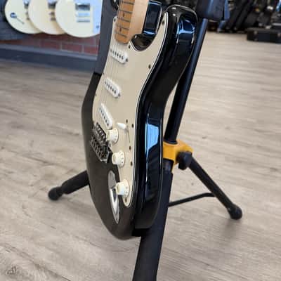 Fender MIM/Squier SE Stratocaster image 5