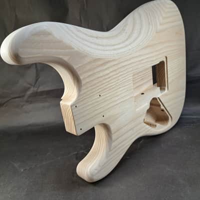 Unfinished Ash Hxx guitar body - for Fender Strat Stratocaster neck Floyd Rose J2475 image 7