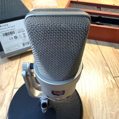 Neumann TLM 170 R Large Diaphragm Multipattern Condenser Microphone - 2021 - MINT! image 6