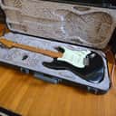 Fender Limited Edition Vintera II Road Worn '60s Stratocaster 2025 - Black