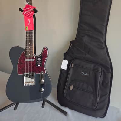 Fender American Professional Classic Telecaster w/deluxe gigbag image 1