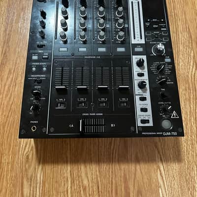 Pioneer DJM-750-K 4-Channel Digital DJ Mixer 2010s - Black image 1