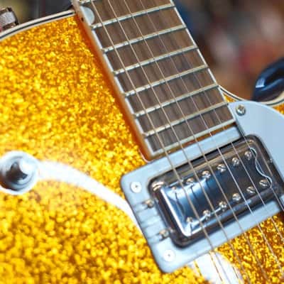 Gretsch G5230T Electromatic Sparkle Jet FT Single-Cut with Bigsby, Laurel Fingerboard, Gold Sparkle image 6