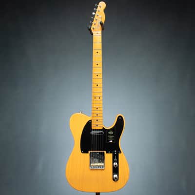 Fender American Vintage II 1951 Telecaster Maple Fingerboard Electric Guitar - Butterscotch Blonde - B-Stock - V2561806B image 3