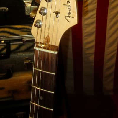 2007 Fender American Deluxe Stratocaster Sunburst image 2
