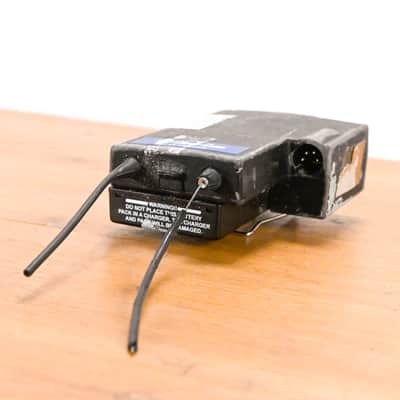 Clear-Com WTR-680 Wireless Intercom Beltpack CG012D9 image 3