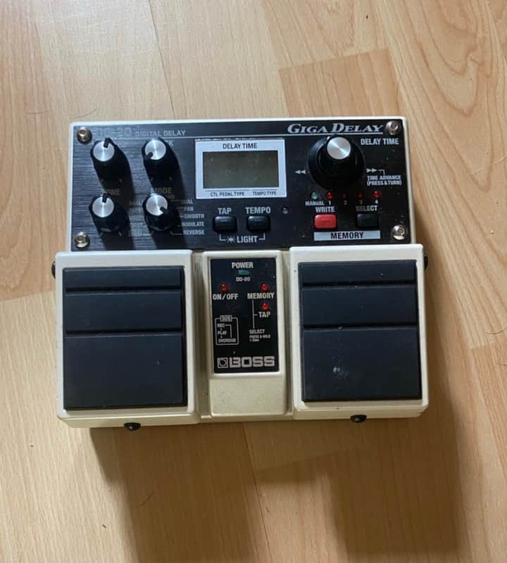 Boss DD-20 Giga Delay