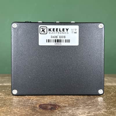 Keeley Dark Side Workstation V2 with Effect Order Switch 2016 - Present - Black image 3