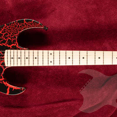 B.C. Rich Gunslinger Retro II with Floyd Rose - Red Crackle image 2