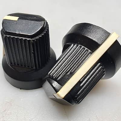 2pcs VGC Vintage Fender Amp 1990 Replacement Black Knobs w/ White Pointer image 1