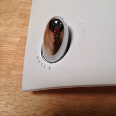 JBL Creature II Subwoofer (w/ 18v power cord) White image 4