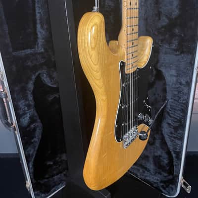 Fender Stratocaster with Maple Fretboard 1979 - Natural image 7
