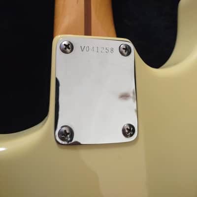 1989 Fender American Vintage '57 Stratocaster-Vintage White image 3