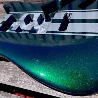 JVG ST BODY RELIC  GREEN EMERALD DEEP pearl     STRIPED Z/28    ALDER     JVGuitars Reborn Old 2024 image 2