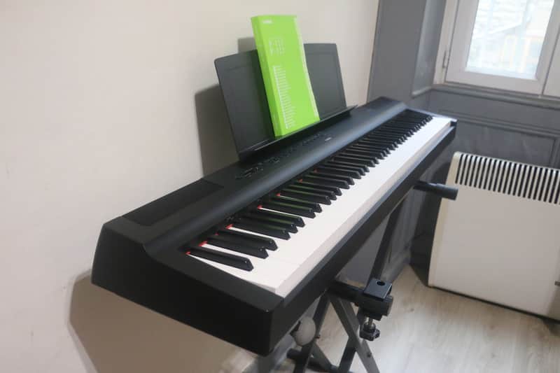 Yamaha P-125 88 Keys Digital Piano - Black image 1