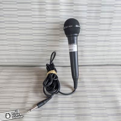 V-Tech Dynamic Microphone and Cable image 1