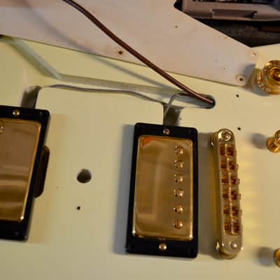 Gibson Explorer White image 11