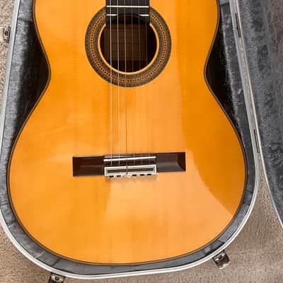 Bernabe M-5 Spruce 2014 - Nitrocellulose Lacquer image 9