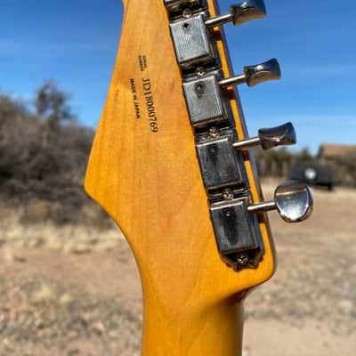 Fender 50's Traditional Stratocaster- Competition Stripe-MIJ image 13