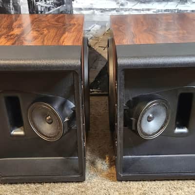 Bose Bose 301 Series IV are 2-way, 3-driver Direct/Reflecting bookshelf speakers 90s  - Walnut wood/Black image 4