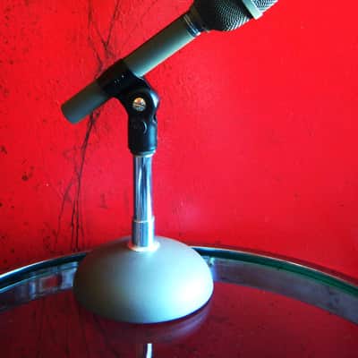 Vintage 1980's Electro-Voice PL11 / RE11 Supercardioid Dynamic Microphone green Low Z w mic clip & case RE10 RE15 image 6