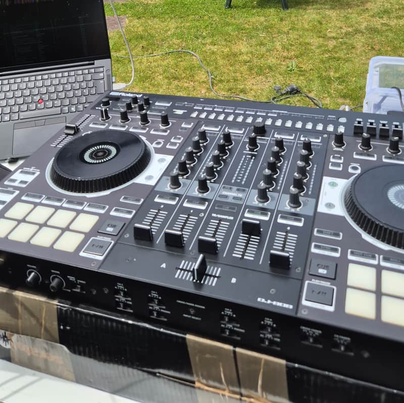 Roland DJ-808 2016 - 2022 - Black image 1