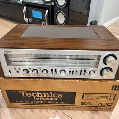 Vintage Technics SA-700 AM/FM Stereo Receiver ~FULLY SERVICED + LED UPGRADE~ image 7