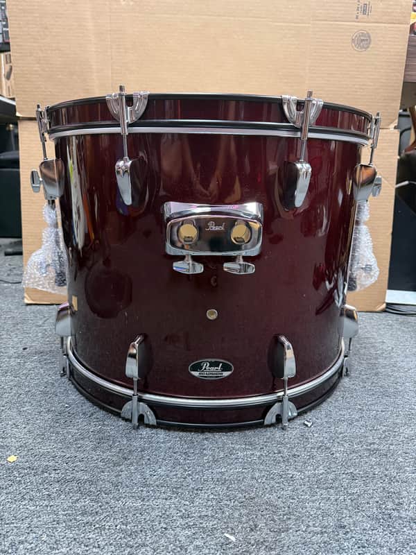 Pearl 22" x 16" Roadshow Bass Drum image 1