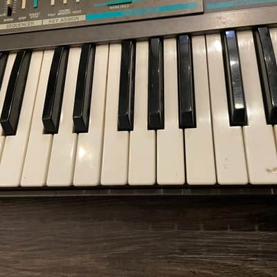 Korg Poly-800 Analog Synth Keyboard - Needs Service + Battery - See Description image 3