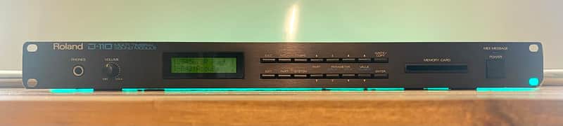 Roland U-110 PCM Sound Module 90’s + memory card 100% fully working order image 1