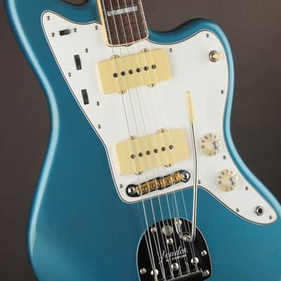 Fender Custom Shop 1967 Jazzmaster Aged Lake Placid Blue/DLX Closet Classic (NOS, 2025) image 2