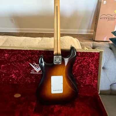 Fender Custom Shop Wildwood 10 Limited '54 Stratocaster 70th Anniversary 2024 - Two Tone Sunburst image 17
