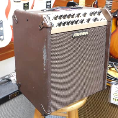 Fishman LBX-700 Loudbox Performer Acoustic guitar Amplifier image 2