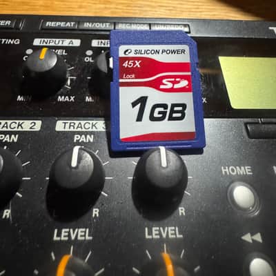 TASCAM Pocketstudio DP-004 Portable Digital 4-Track Recorder please read description image 3