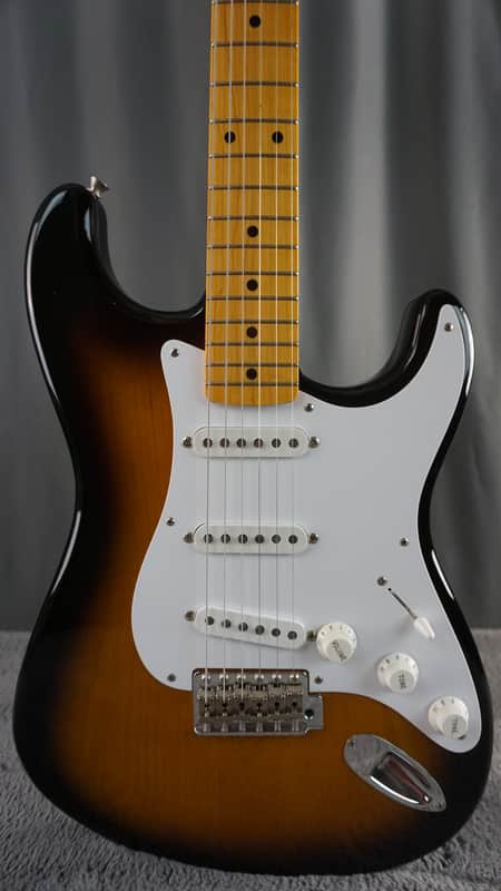 Fender Japan ST57-70TX 2004 Stratocaster 2-Tone Sunburst w/ Texas Special Pickups image 1