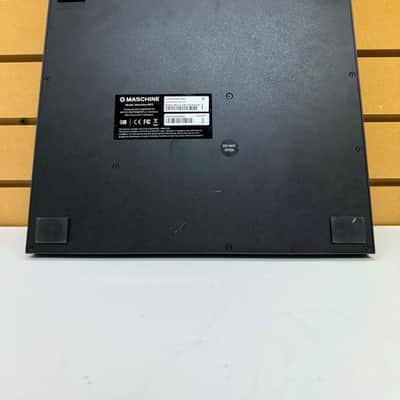 Native Instruments Maschine MK3 Music Production System 2023 - Black image 2