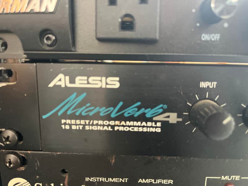 Alesis MicroVerb 4 2010s - Black image 1