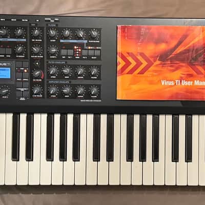 Access Virus TI 61-Key Digital Synthesizer 2005 - Black