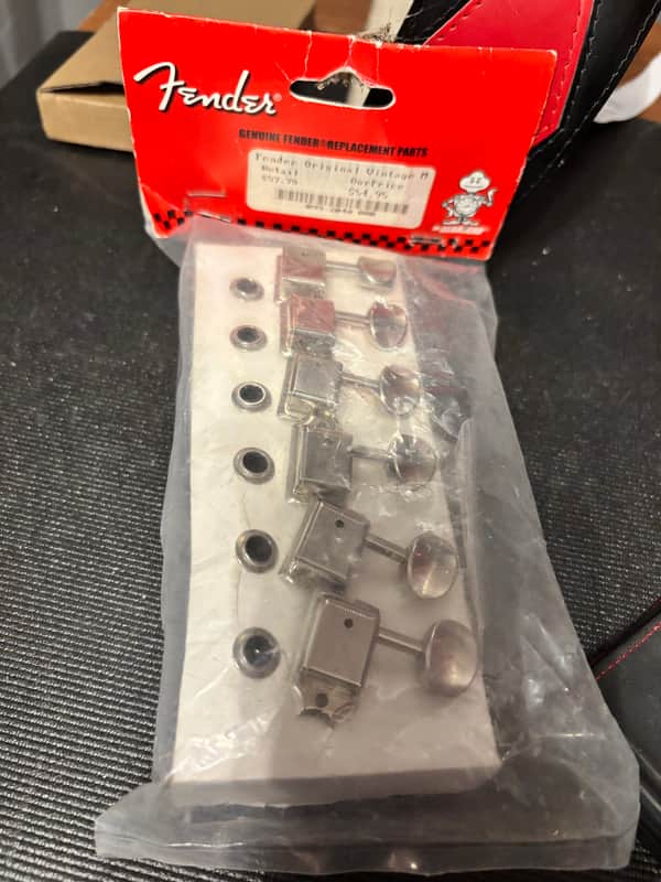 Fender N.O.S Tuners 2010s image 1