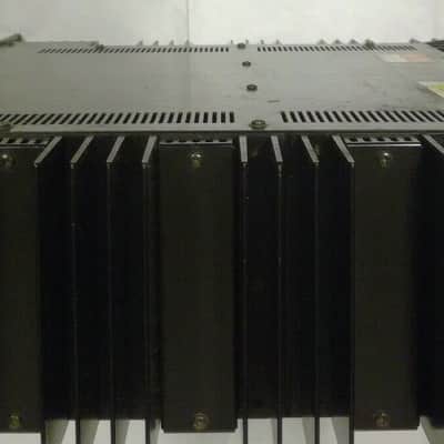 Fostex A-600 Power AMPLIFIER, ENDSTUFE, 2 Kanäle, 600 W Output mono, 8 Ohm schwarz image 5