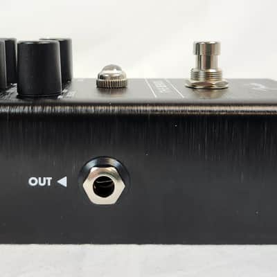 Fender The Bends Compressor - Rare Factory Defect! image 5