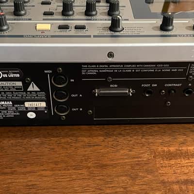 Yamaha RS7000 Music Production Studio Integrated Sampling Sequencer image 3