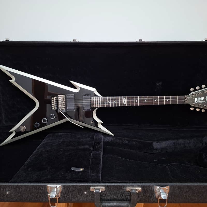 2007 Dean Dimebag Darrell Signature Razorback Black Silver w/OHSC